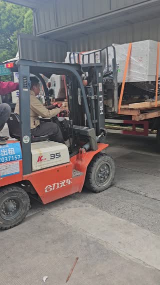 有宠物搬家怎么处理？带猫咪狗狗搬家注意事项2