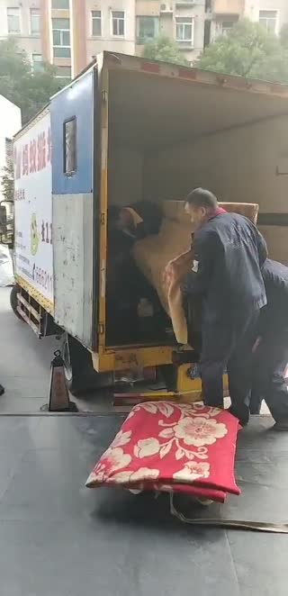 上海家庭搬家找搬家公司多少钱？不同区域价格有差异吗2