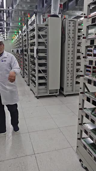 学生毕业搬家怎么最省钱？行李多快递还是搬家公司？1